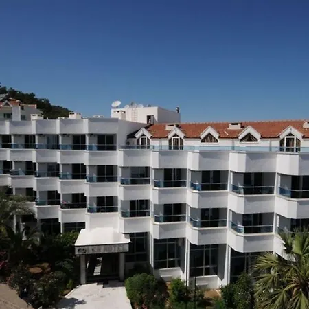 Hotel Adler 2*